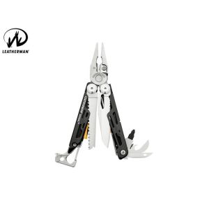 Leatherman Signal multitool